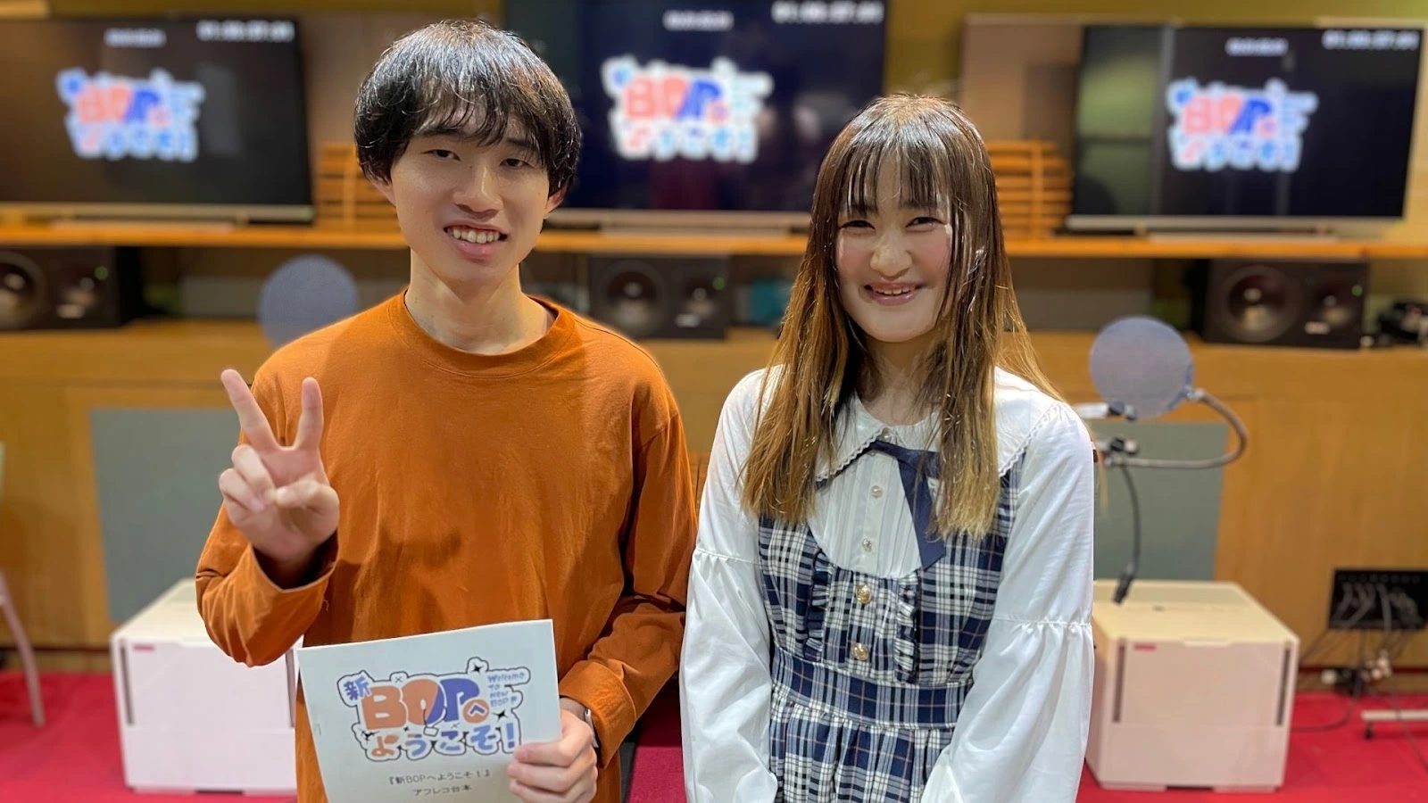 HALF H・P STUDIOの現場（山下マナトと川口綾音）